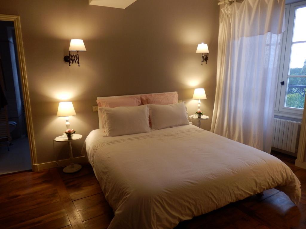 Au Presbytere De Dagmar Erbrée Quarto foto